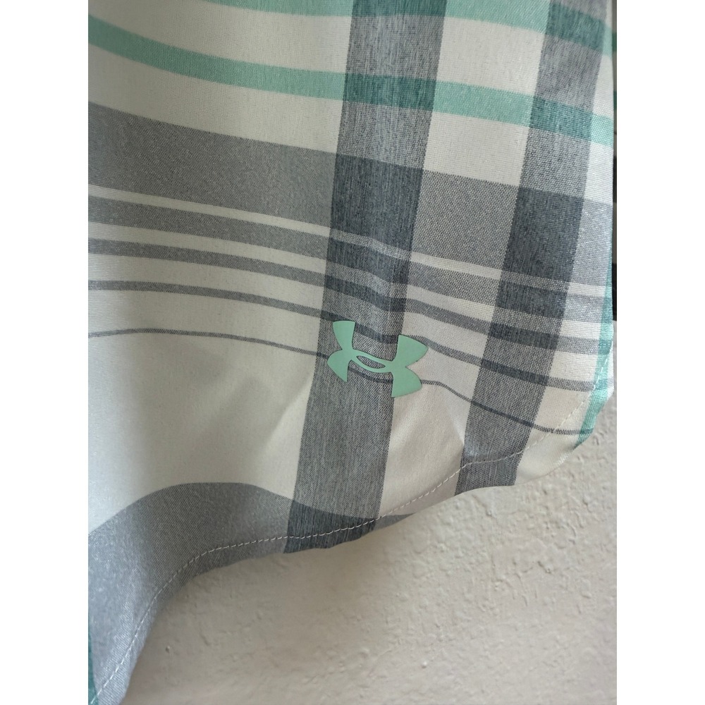 NWT Under Armour Womens Plaid HeatGear Button Down Shirt Large Hiking Sporty - Picture 4 of 8